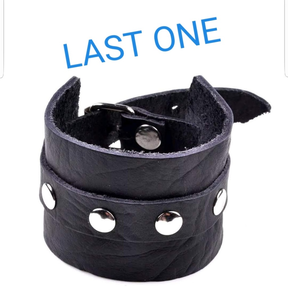 Leather STUD CUFF